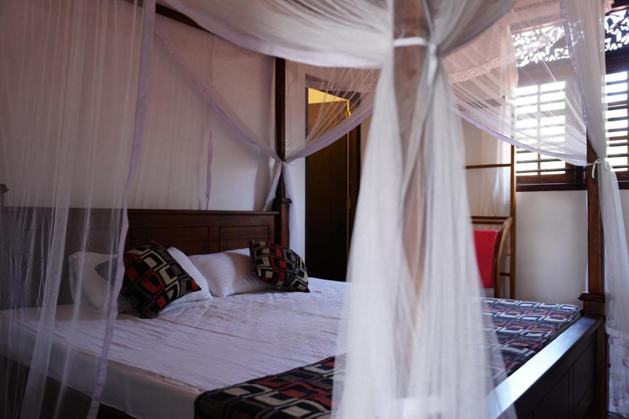 The Soul Inn Kabalana Ahangama Exterior photo